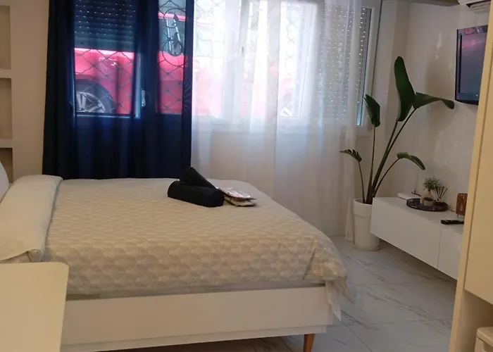 Athina&andrea's Home2 Διαμέρισμα *