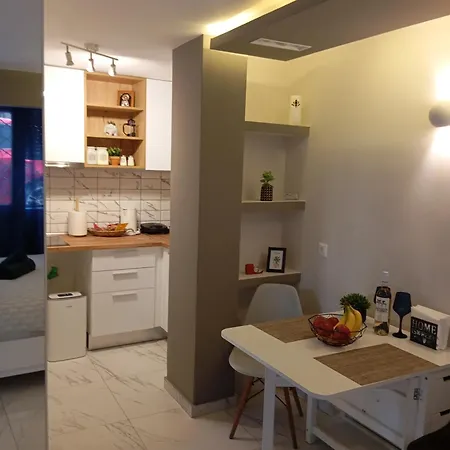 アパート Athina&andrea's Home2 テッサロニキ