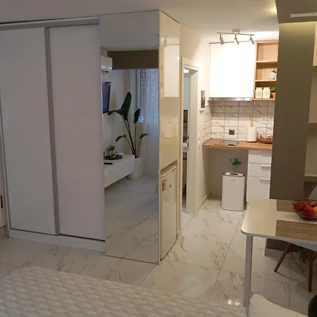 Athina&andrea's Home2 *